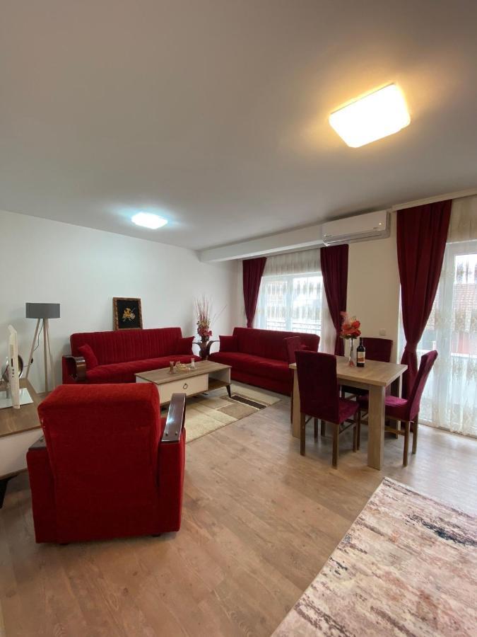 White Apartments Kosovo Polje Dış mekan fotoğraf