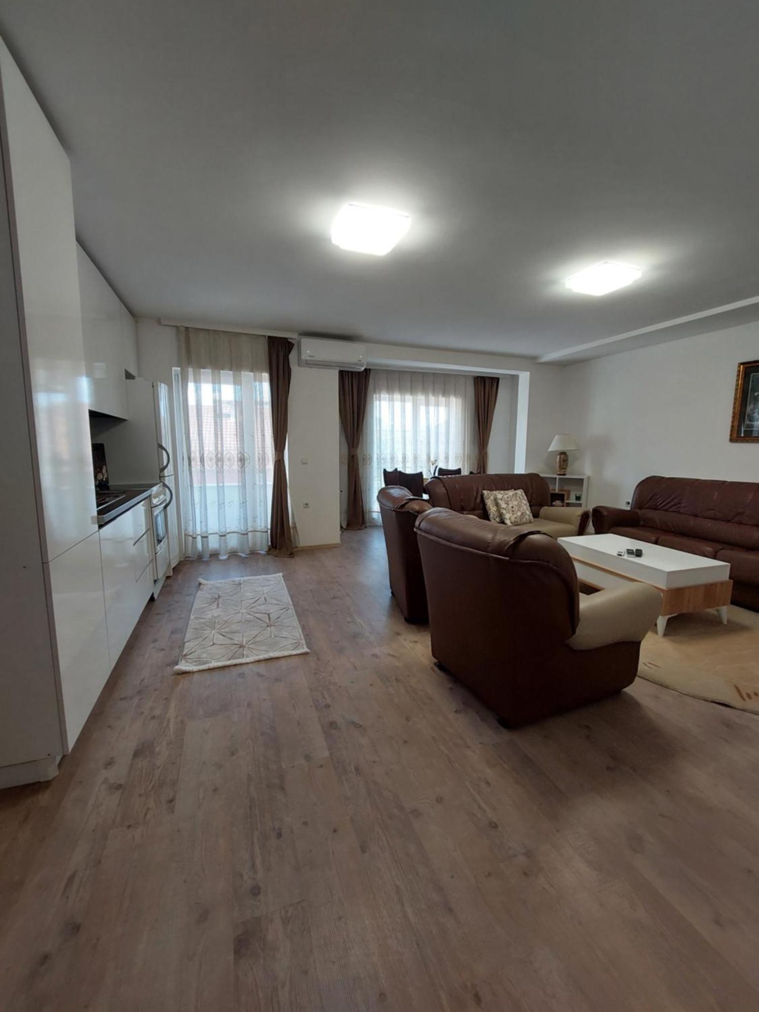 White Apartments Kosovo Polje Dış mekan fotoğraf